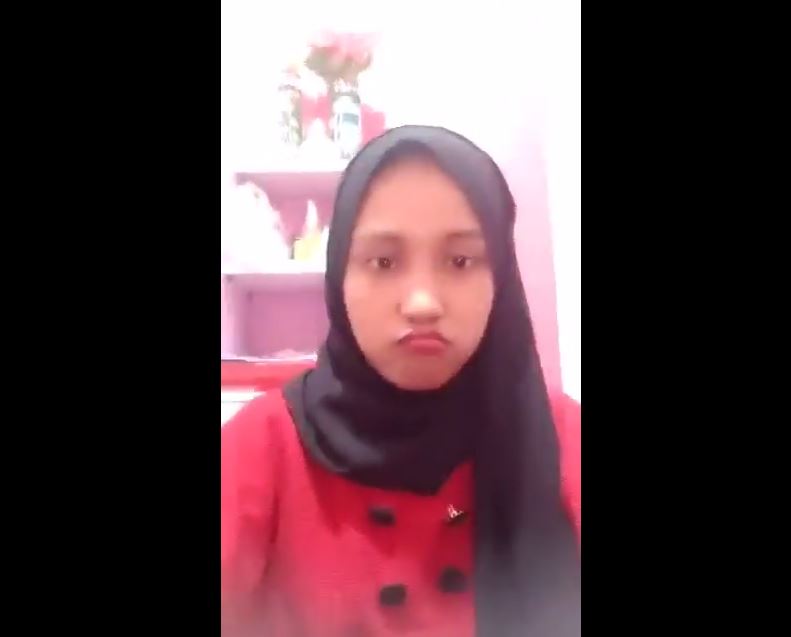 Demi Uang Rela Crot Di Mulut